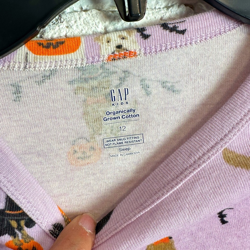 GAP Kids PJ | 100% Organic Halloween Pajama Set Lavender Pumpkin Size 12 - Picture 6 of 6